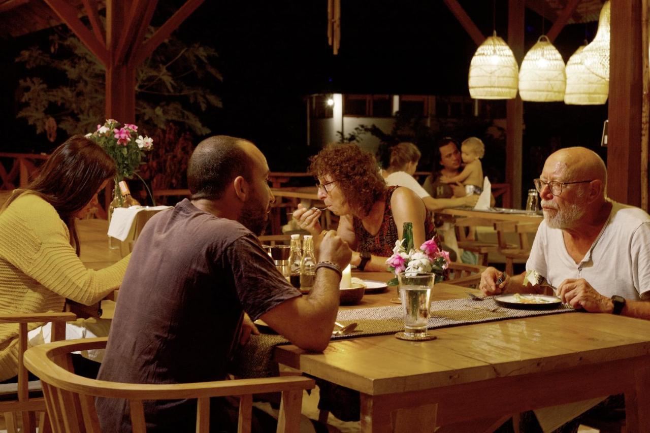 Metita Beach & Dive Resort Daruba Εξωτερικό φωτογραφία