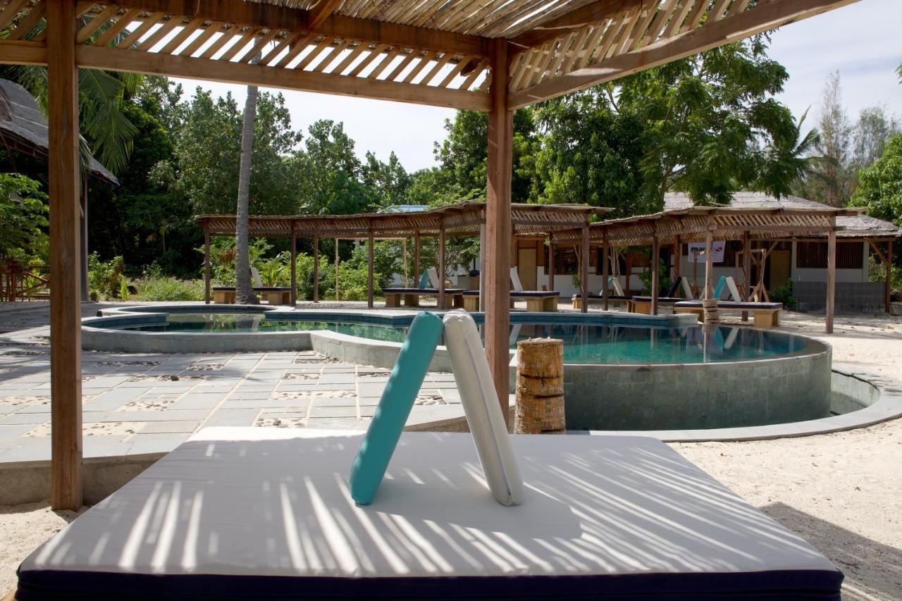 Metita Beach & Dive Resort Daruba Εξωτερικό φωτογραφία